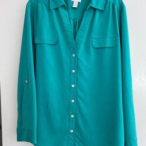 Chico's Green Relaxed Button Down Shirt with Notched Collar
